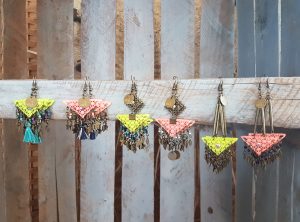 Collection DENTELLES COLOREES INDIA